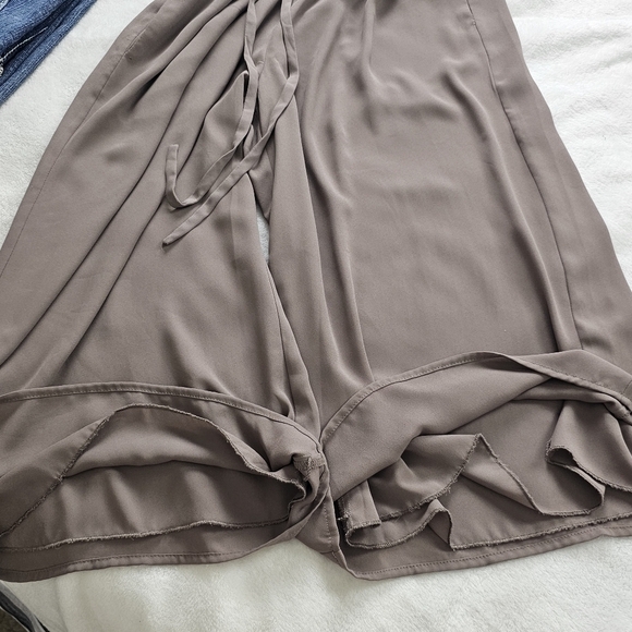 Babaton Luiz Pant - Picture 11 of 15